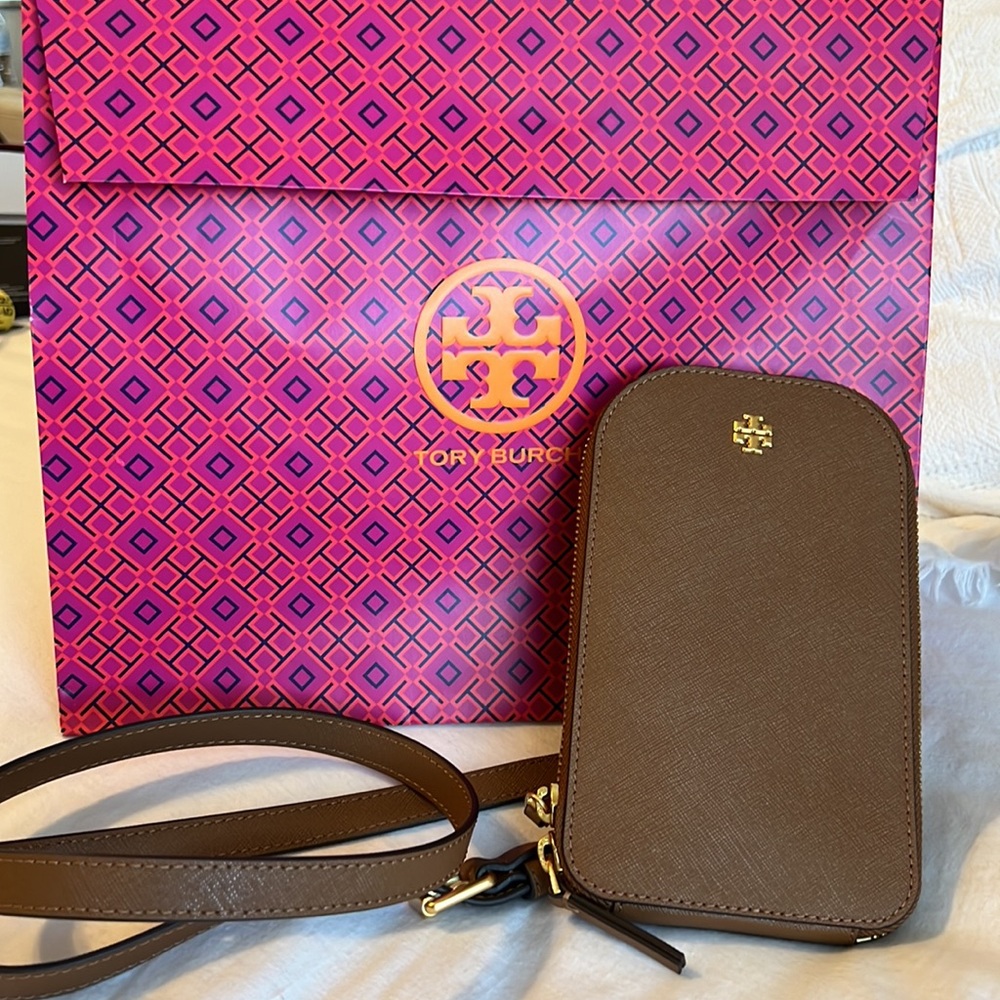 Tory Burch Emerson Phone Crossbody Bag